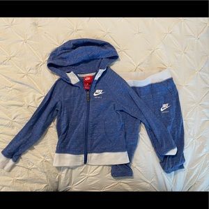 Little boys Nike size 4t set zip hoodie and pants